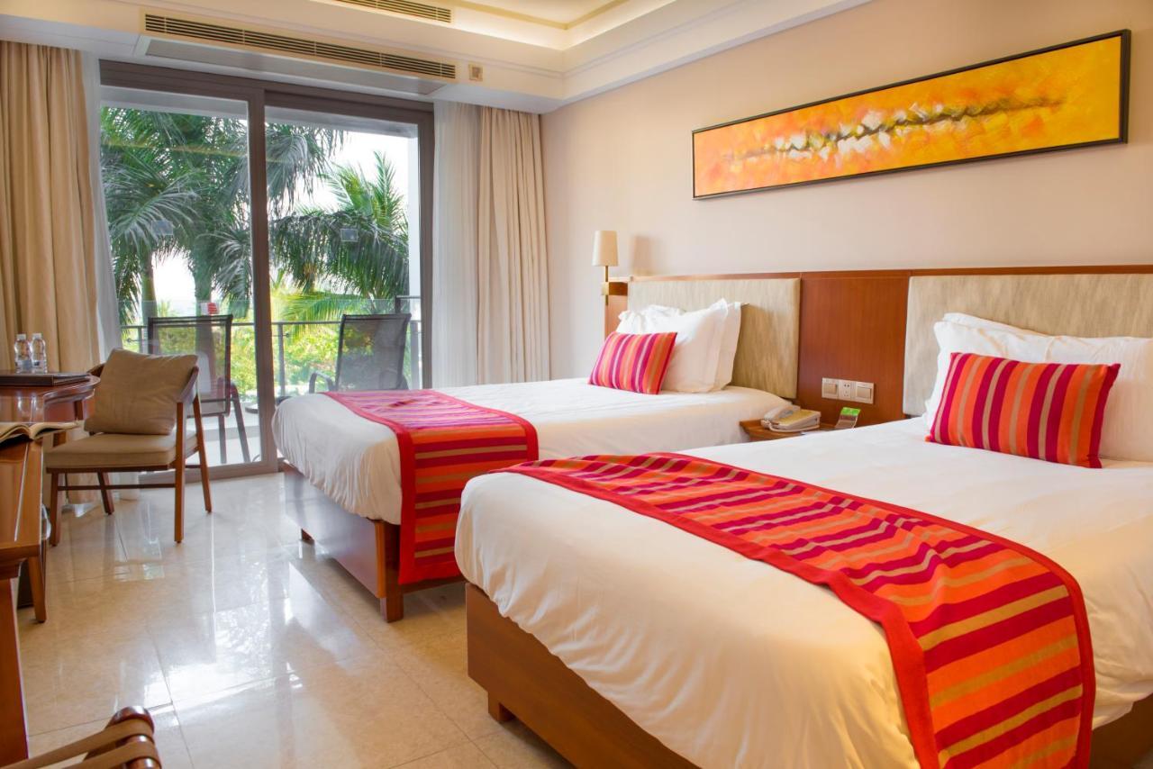 Sanya Seacube Holiday Hotel Esterno foto